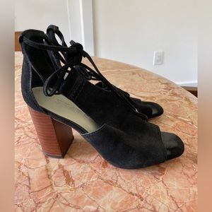 Black suede tie up stacked heel 6M